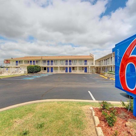 Motel 6 - Oklahoma City Airport 외부 사진