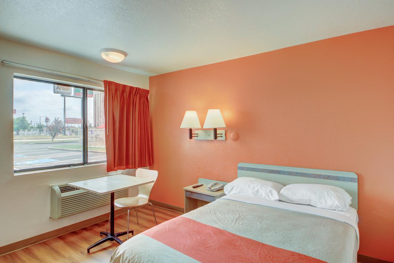 Motel 6 - Oklahoma City Airport 객실 사진