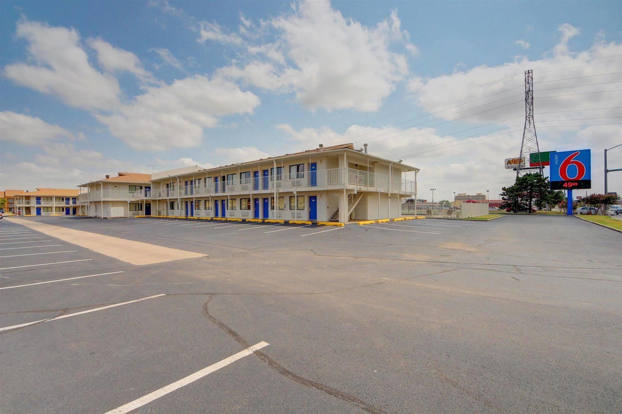 Motel 6 - Oklahoma City Airport 외부 사진