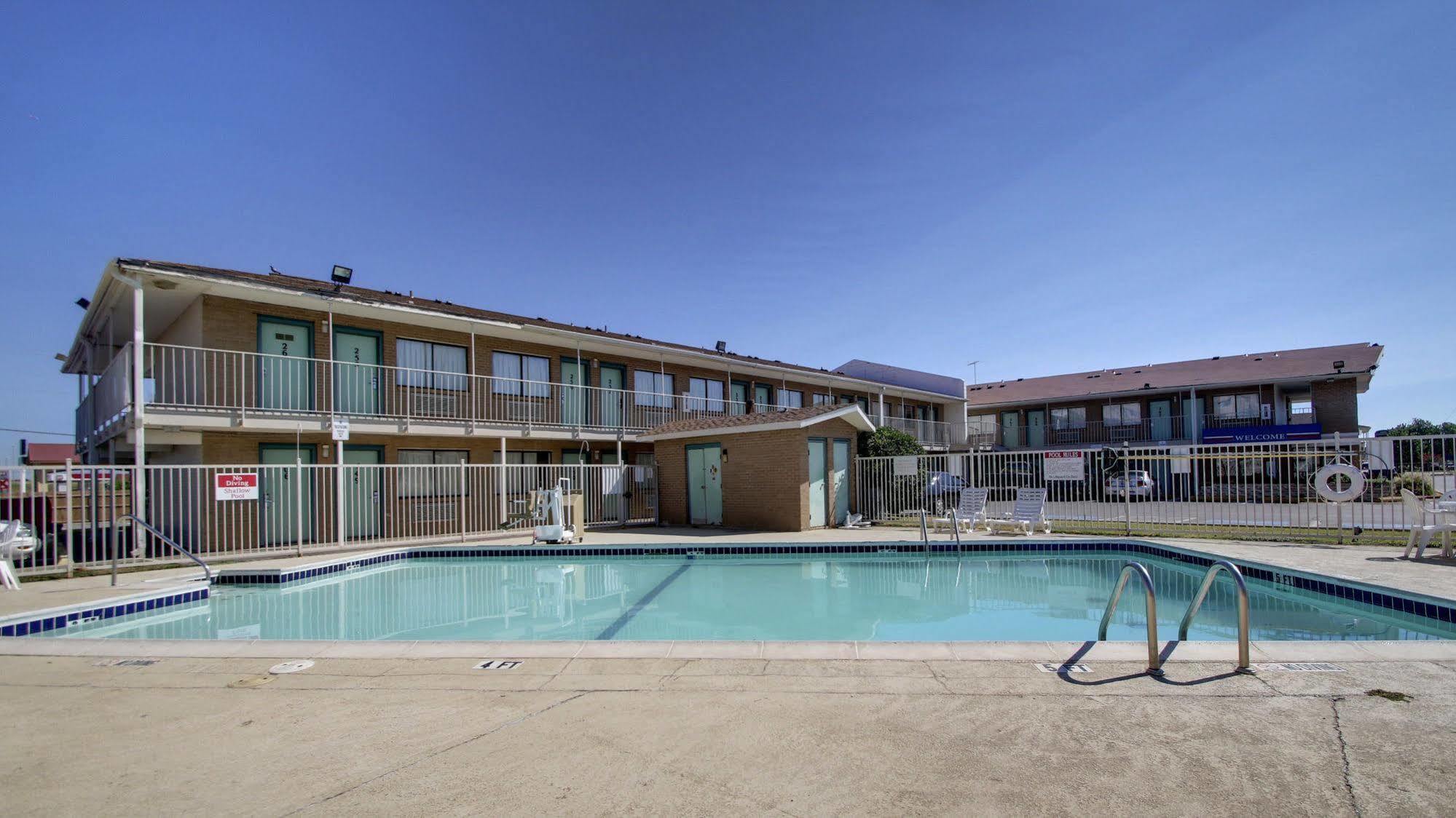 Motel 6 - Oklahoma City Airport 외부 사진